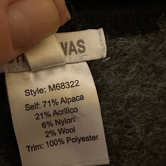 Johnny Was Riley Alpaca Cape wrap - Picture 6 of 7